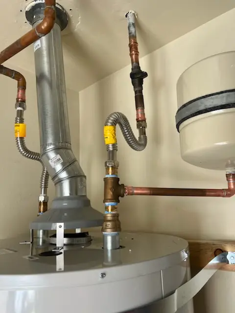 Water heater installation and plumbing repair in Timberview